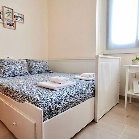 Teodosio Apartment Free Parking & Central Ac Σεβίλλη Εξωτερικό φωτογραφία