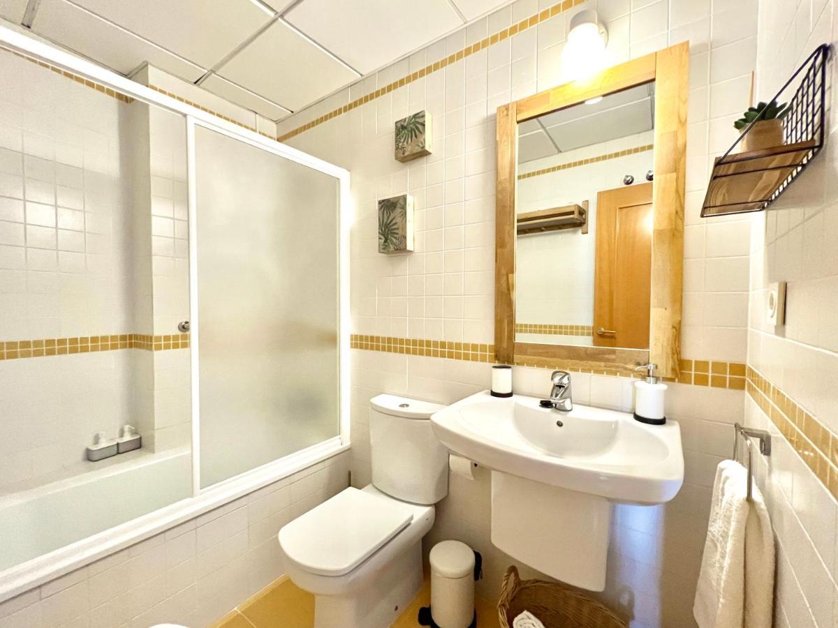 Teodosio Apartment Free Parking & Central Ac Σεβίλλη Εξωτερικό φωτογραφία