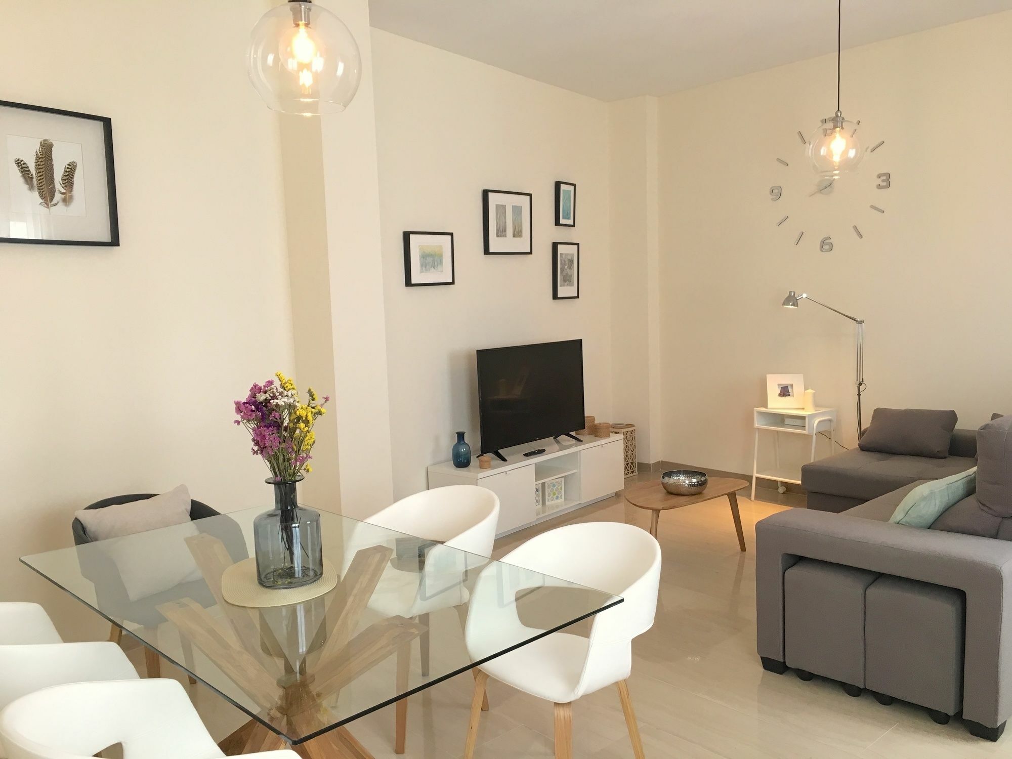 Teodosio Apartment Free Parking & Central Ac Σεβίλλη Εξωτερικό φωτογραφία