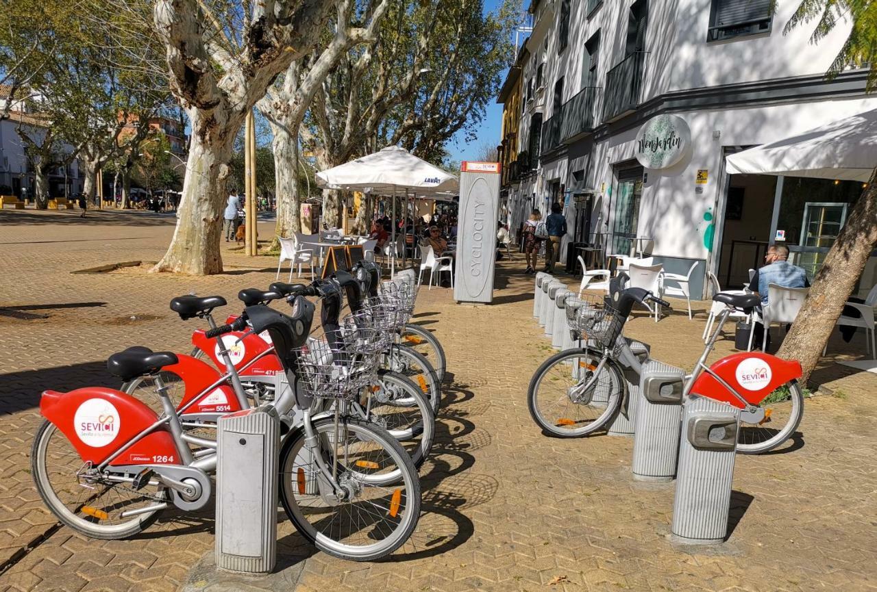 Teodosio Apartment Free Parking & Central Ac Σεβίλλη Εξωτερικό φωτογραφία